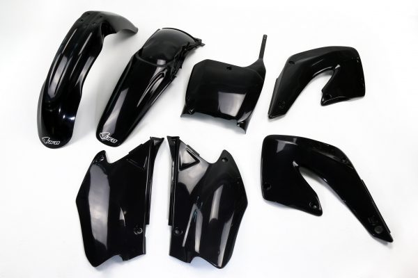 UFO plastic kit Zwart Honda CR 125/250R 00-01