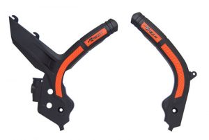 Racetech frame beschermers zwart / oranje KTM SX 125/150/250 2019-2022 & SX-F 250/350/450 2019-2022 & EXC/EXC-F 250/300/350/450/500 2020-2023