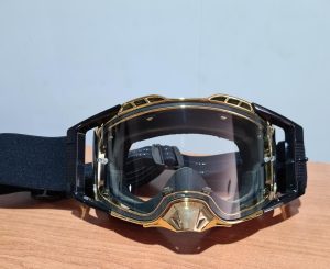 BRAAP Crossbril Zwart met goud frame en blanke lens