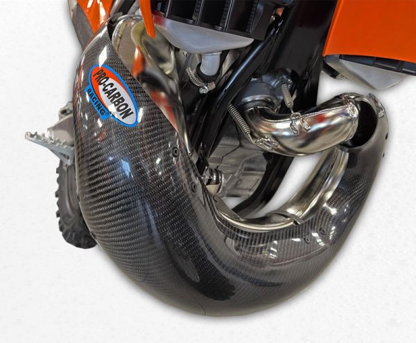 Pro Carbon uitlaatbocht bescherming KTM EXC 250/300 TPI 2020- ( voor FMF Gnarly 025242 & FMF Fatty 025241 uitlaatbocht )