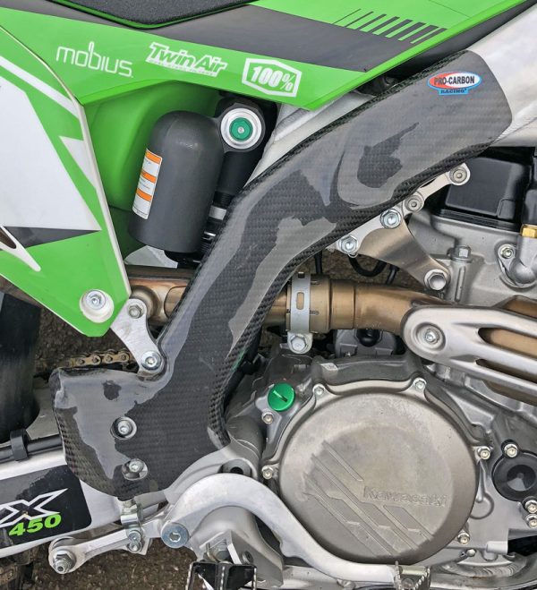 Pro Carbon framebeschermers ( lang ) Kawasaki KX 250F 2021-2023 & KX 450F 2019-2023