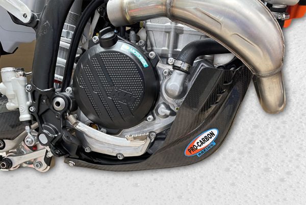 Pro Carbon blokbeschermer Gas Gas MC 250F/350F 2021-2023 & KTM SX-F 250/350 2019-2022 & Husqvarna FC 250/350 2019-2022 - Afbeelding 2