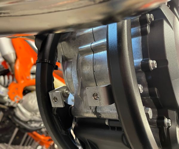 Pro Carbon blokbeschermer KTM SX 250/300 2023- & EXC 250/300 TBI 2024- & Husqvarna TC 250 2023- & TE 250/300 TBI 2024- & Gas Gas EC 250/300 2024- - Afbeelding 2