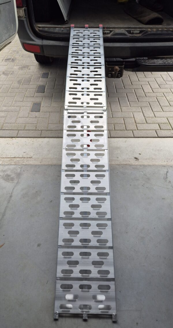 Hyper opvouwbare oprijplaat 30,5cm breed, 226cm lang, 340kg draagkracht - Afbeelding 2