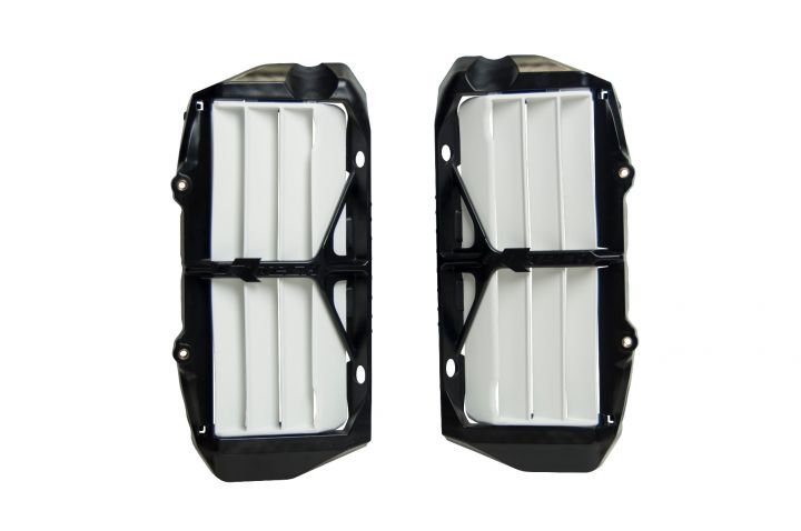 Racetech reinforced radiator roosters/lamellen zwart/wit Husqvarna TC/FC 125-450 2019-2022 & FE/TE 250-501 2020-2022 & KTM SX 125/150/250 2019- & SX-F 250/350/450 2019- & EXC/EXC-F 250/300/350/450/500 2020-