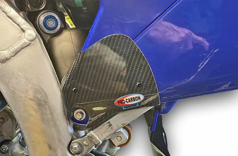 Pro Carbon sticker beschermer zijnummerborden Yamaha YZ 250F 2024- & YZ 450F 2023-2025