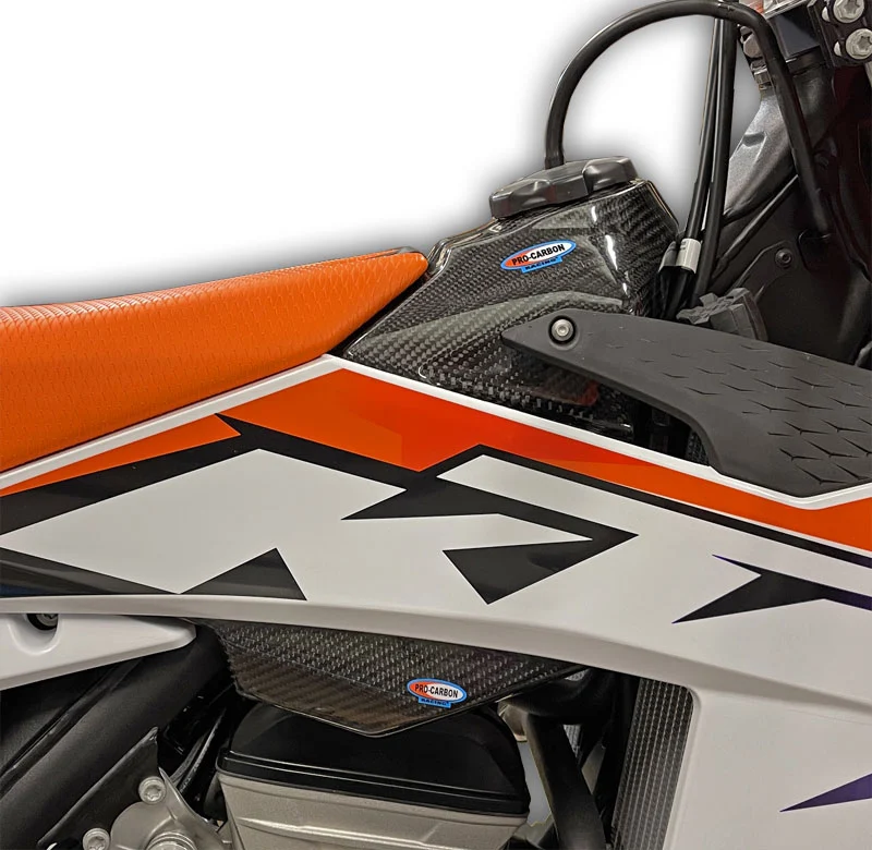 Pro Carbon benzinetank cover ( full set ) KTM SX 125/150/250/300 2023-2026 & SX-F 250/350/450 2023-2026 - Afbeelding 2